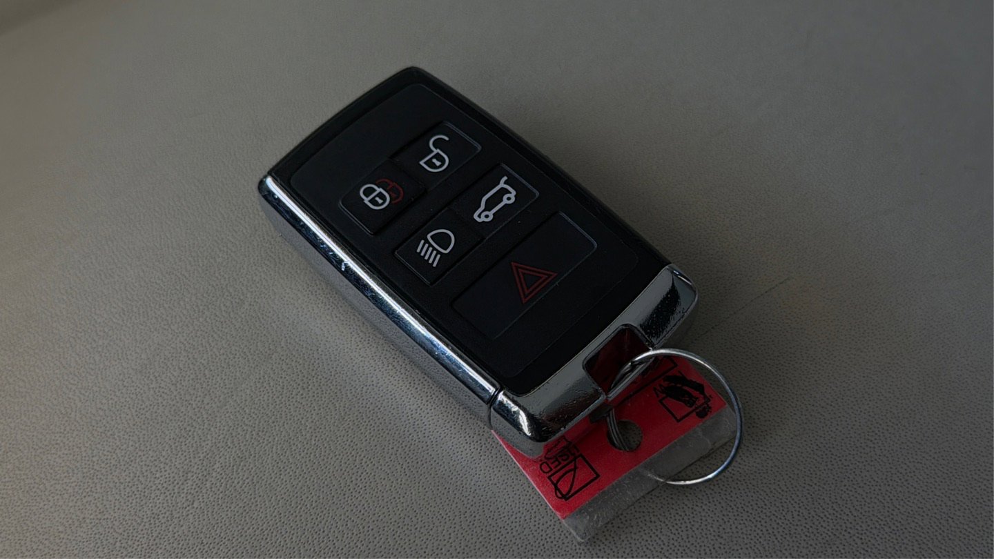 Used 2018 Land Rover Range Rover Supercharged AWD/4WD image 43