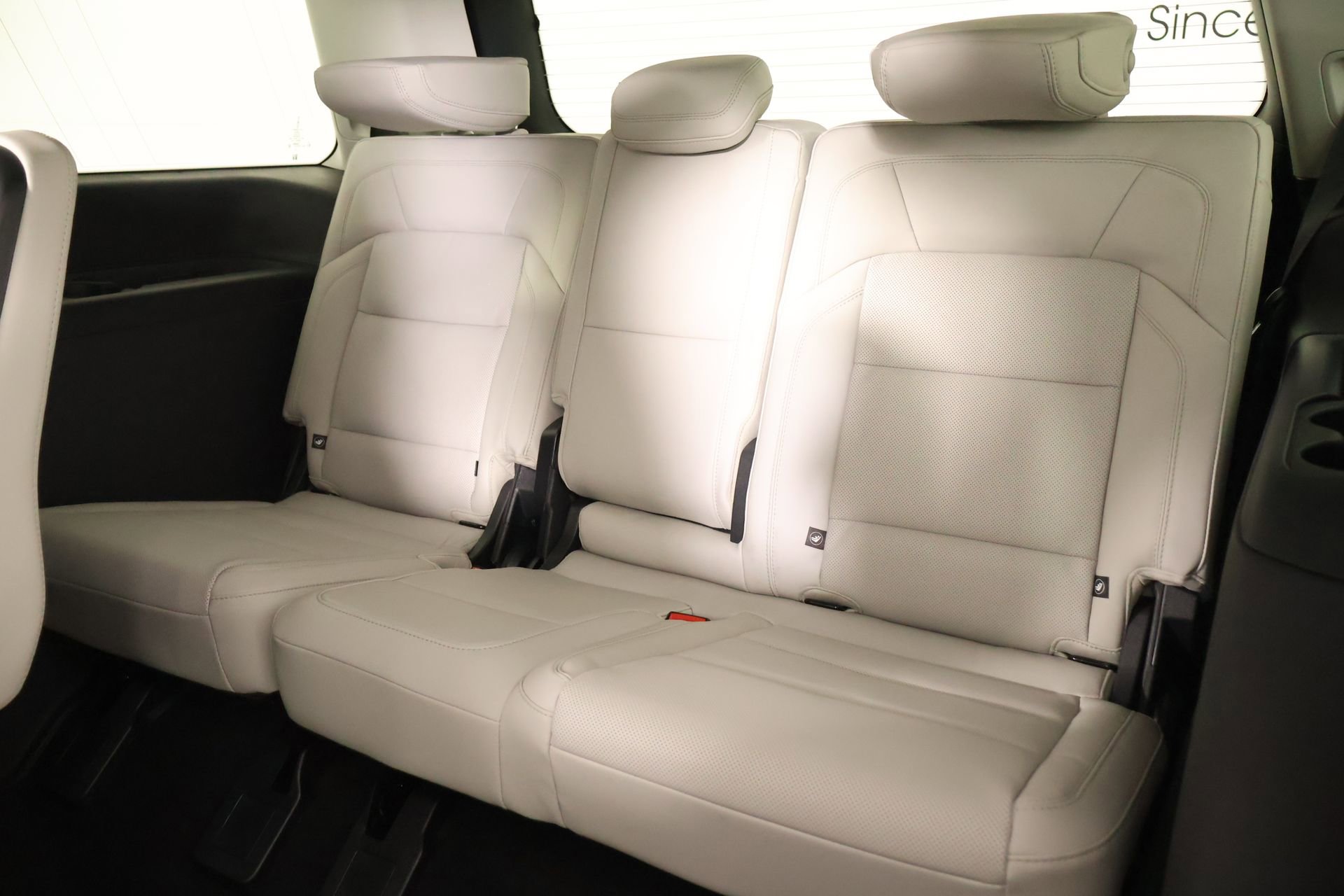 New 2026 Lincoln Navigator Premiere image 14