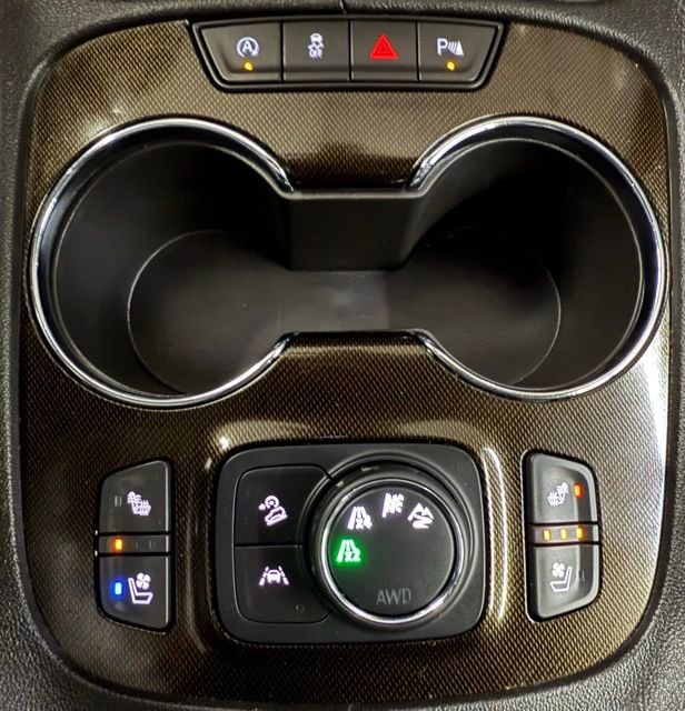 Used 2023 GMC Acadia AT4 w/ GMC Pro Grade Package image 19