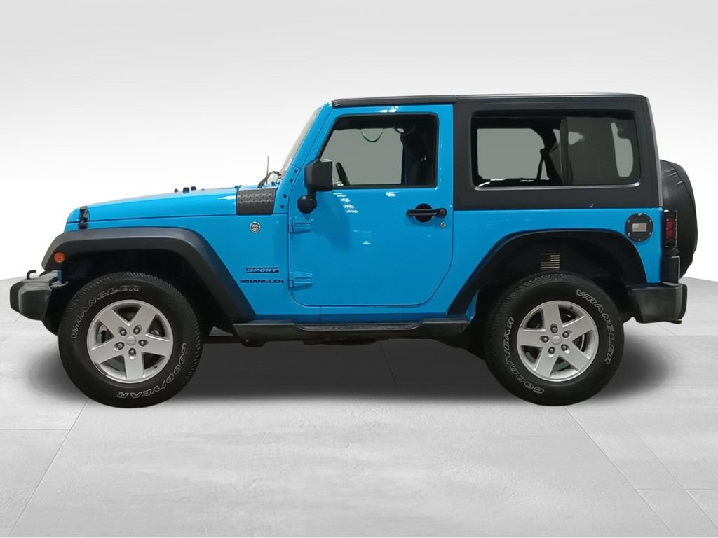 Used 2017 Jeep Wrangler Sport w/ Quick Order Package 23S AWD/4WD image 8