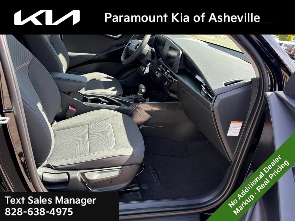 New 2026 Kia Niro LX FWD image 15