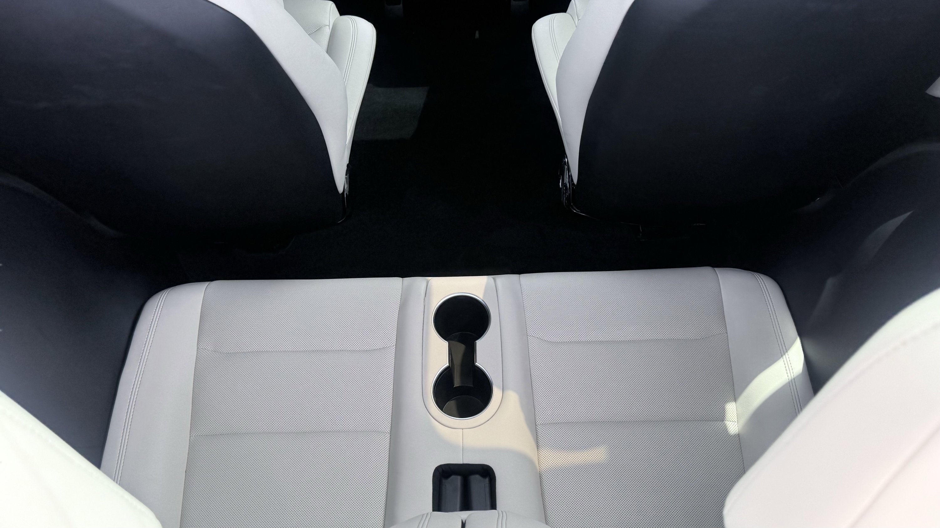 Used 2022 Tesla Model X AWD/4WD image 19