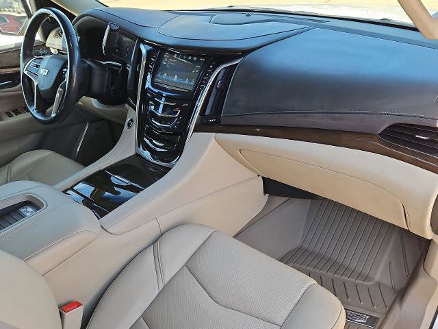 Certified 2019 Cadillac Escalade Premium Luxury image 29