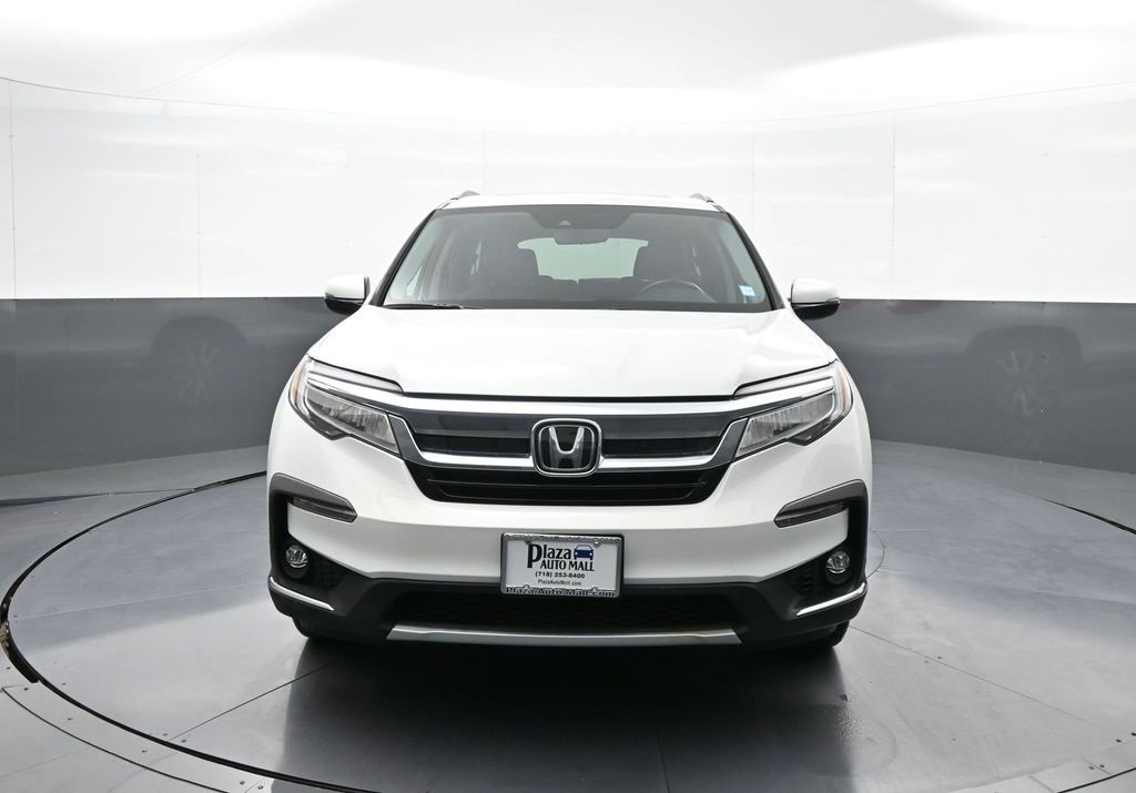 Certified 2022 Honda Pilot Touring image 2