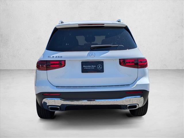 New 2026 Mercedes-Benz GLB 250 image 8