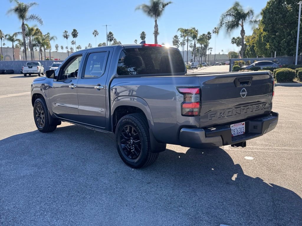 Certified 2023 Nissan Frontier SV w/ Tow Package image 6