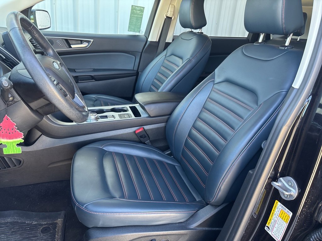 Used 2022 Ford Edge SEL w/ Sport Appearance Package image 11