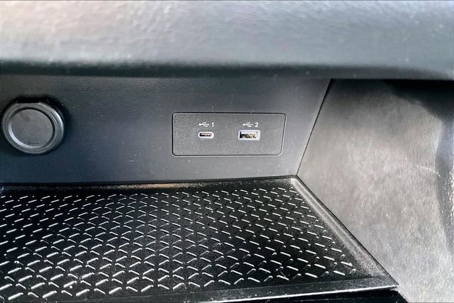 Certified 2024 Nissan Pathfinder SV FWD image 16