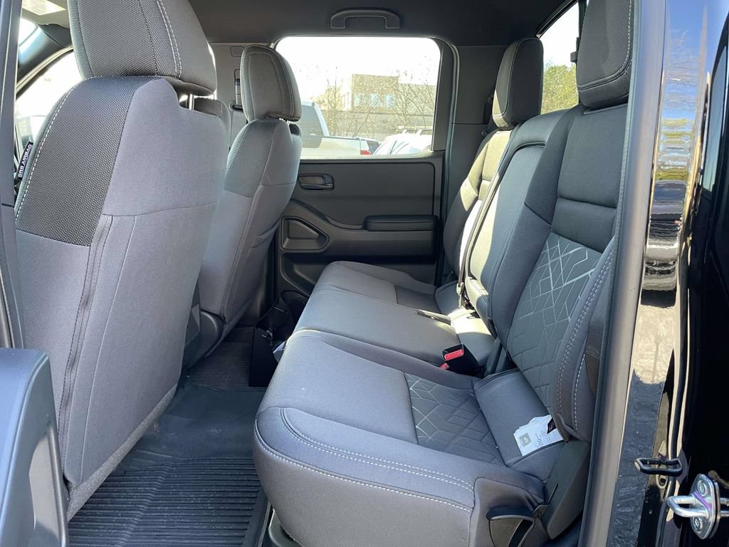 New 2026 Nissan Frontier SV w/ All-Weather Content Package AWD/4WD image 9