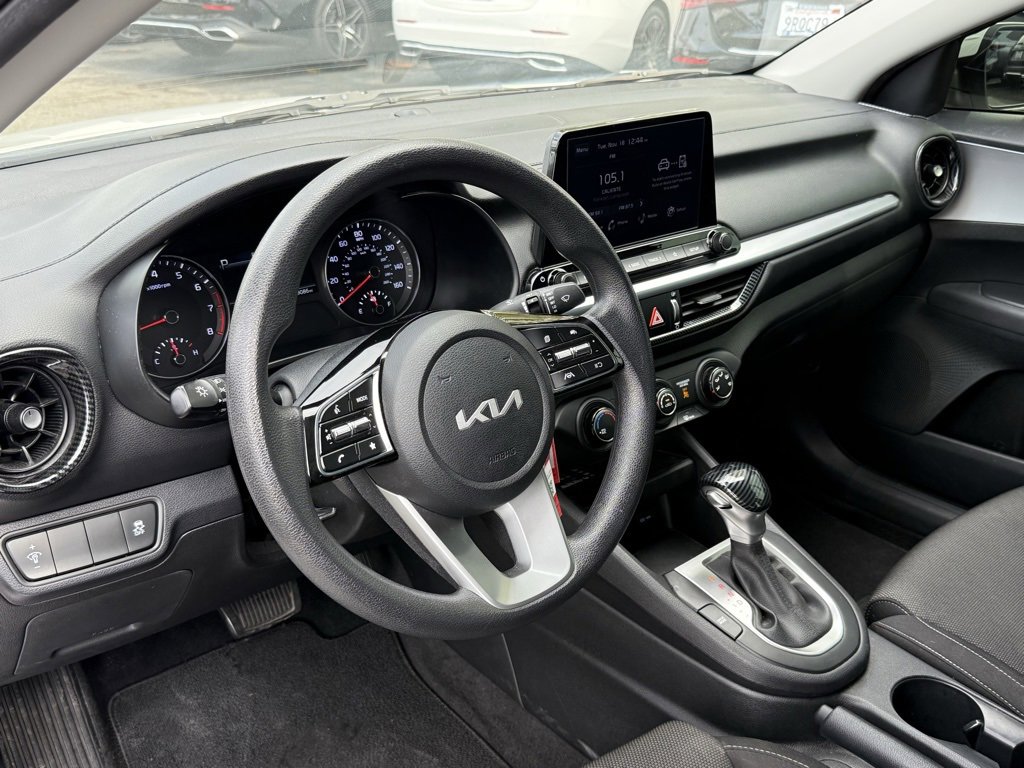Used 2022 Kia Forte LXS image 19