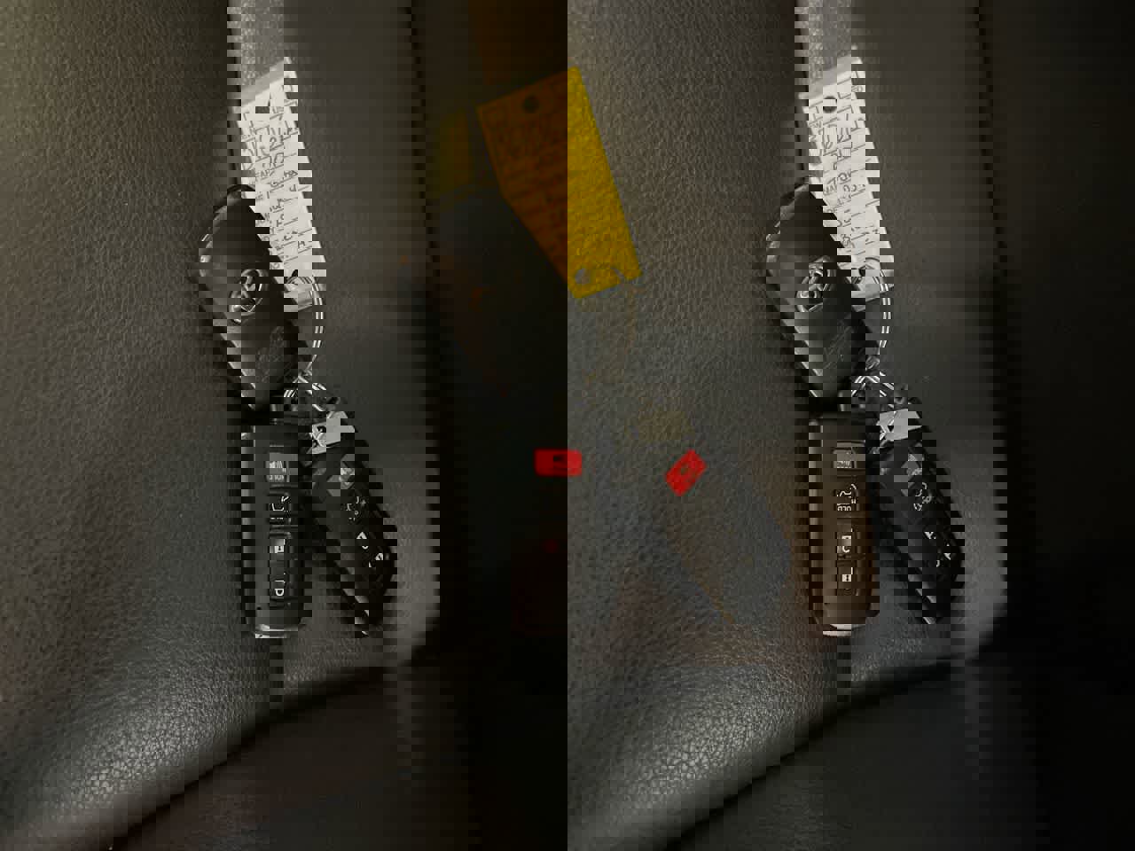 Used 2017 Toyota RAV4 SE w/ Advanced Technology Package image 27