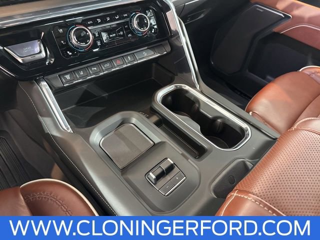 Used 2025 GMC Sierra 3500 Denali Ultimate image 24