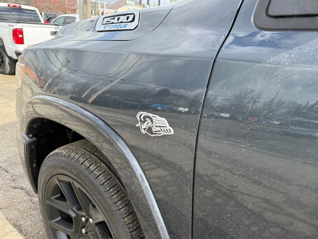 New 2026 RAM 1500 Laramie AWD/4WD image 11