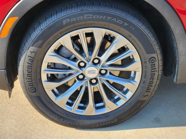 Used 2024 Cadillac XT4 Premium Luxury w/ Cold Weather Package image 12