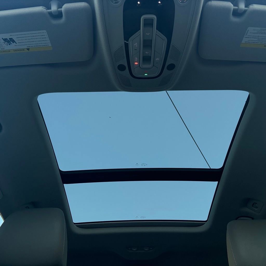 Used 2021 Audi Q8 Premium Plus image 31