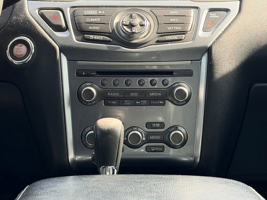 Used 2017 Nissan Pathfinder SL w/ Trailer Tow Package image 24