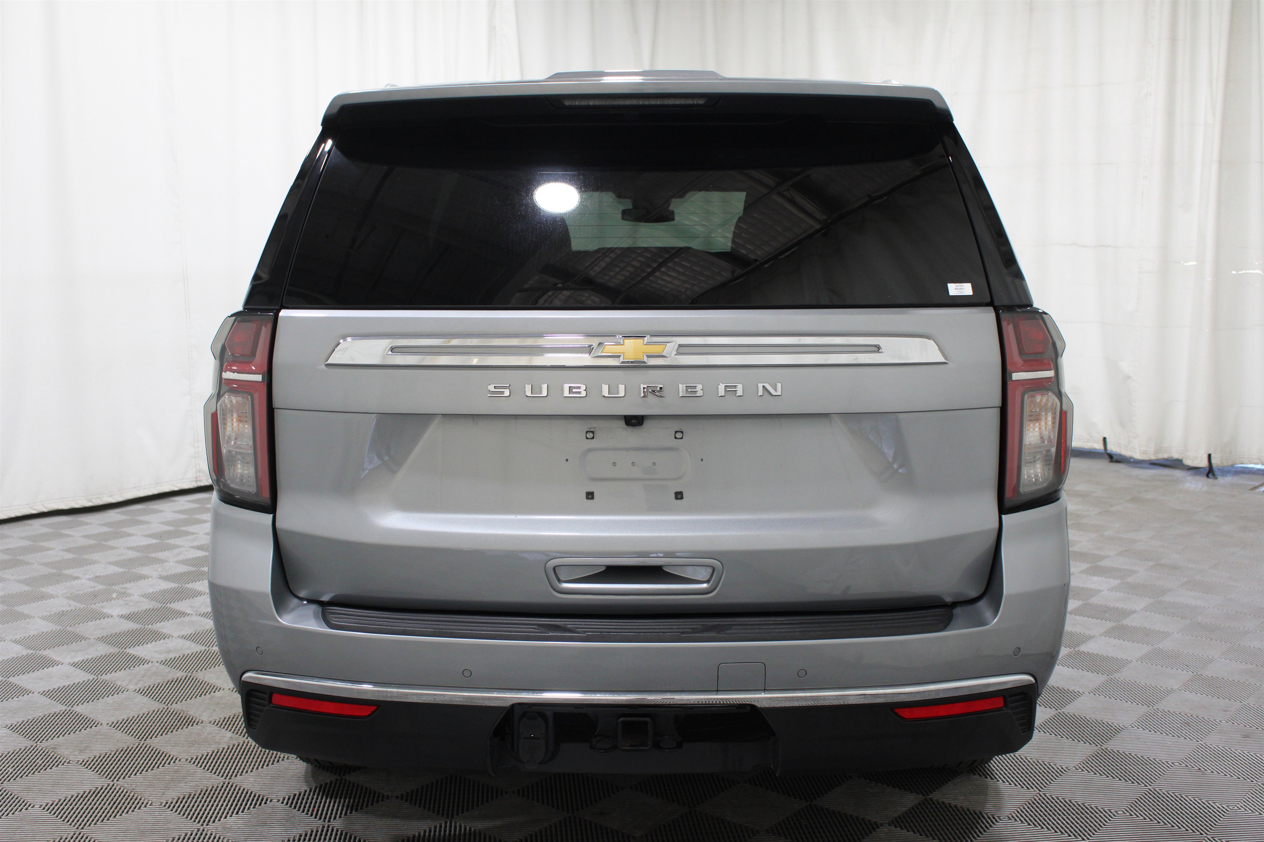 Used 2023 Chevrolet Suburban LS image 27