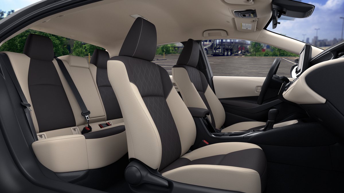 New 2026 Toyota Corolla LE FWD image 19
