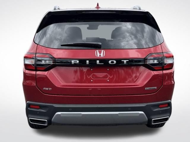 New 2026 Honda Pilot Touring image 7
