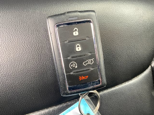 Used 2023 Jeep Grand Cherokee Limited AWD/4WD image 26