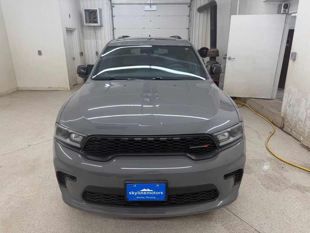 Used 2025 Dodge Durango GT AWD/4WD image 2