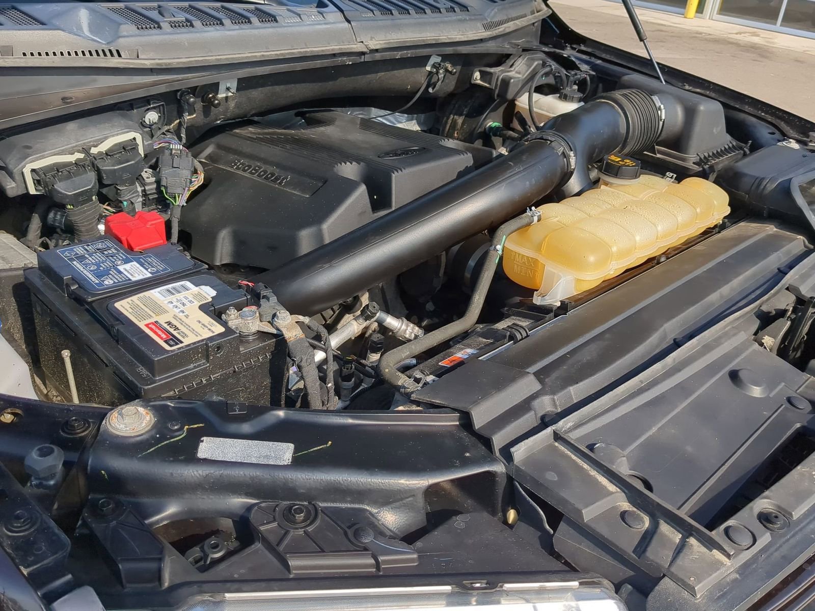 Used 2018 Ford F150 Lariat w/ Equipment Group 502A Luxury image 19