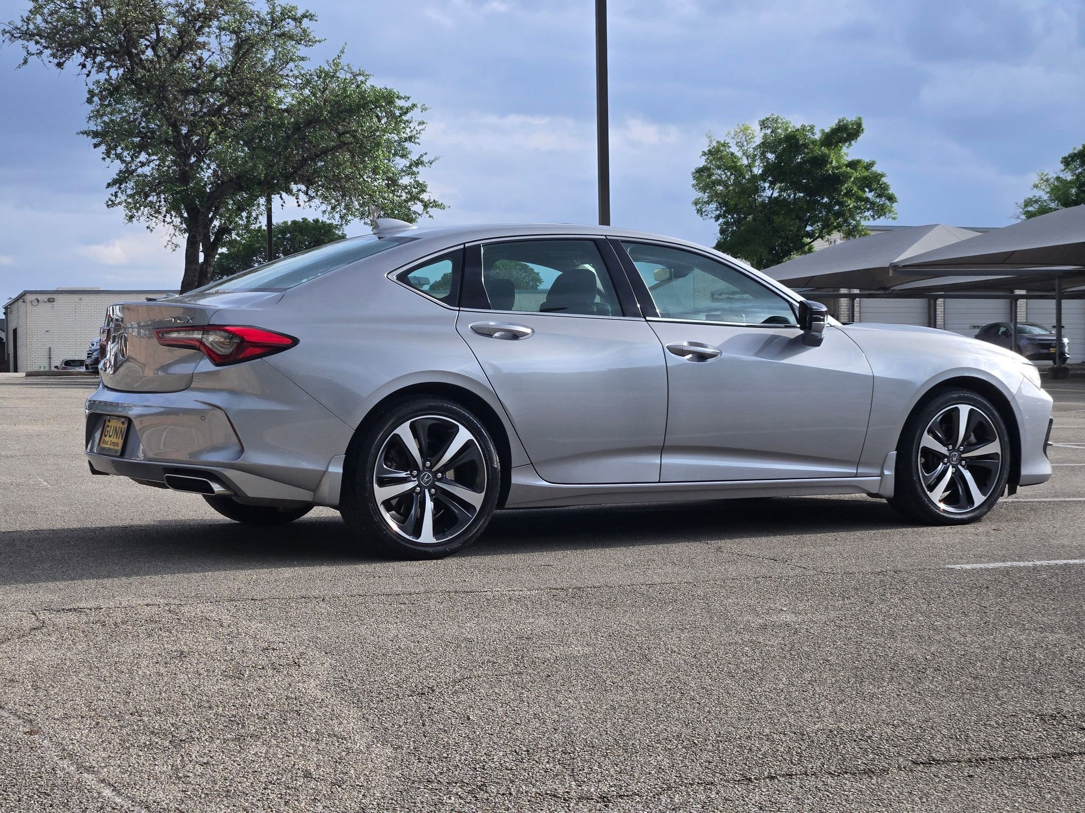 Used 2025 Acura TLX w/ Technology Package image 3