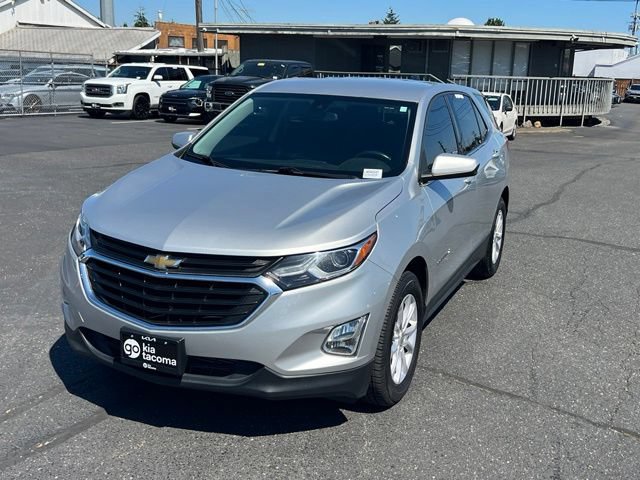 Used 2020 Chevrolet Equinox LT w/ Driver Convenience Package FWD image 3