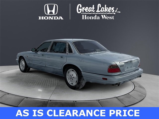 Used 1997 Jaguar XJ6 image 3