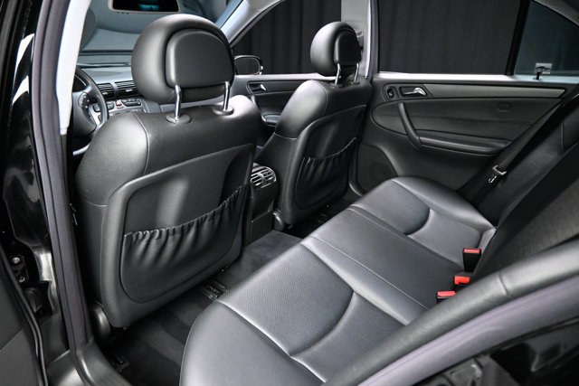 Used 2003 Mercedes-Benz C 230 Sedan image 46