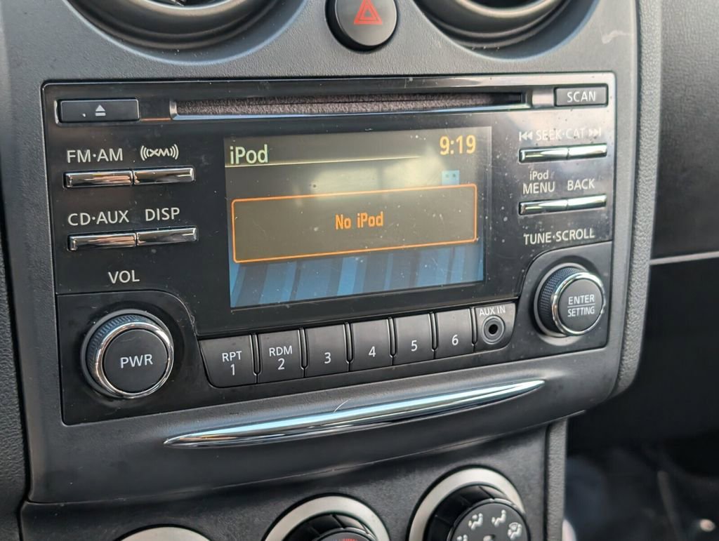 Used 2015 Nissan Rogue S w/ Convenience Package image 11