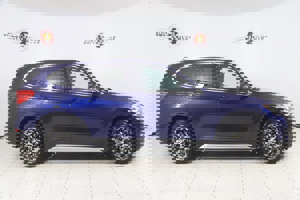 Used 2019 BMW X1 xDrive28i w/ Convenience Package image 2