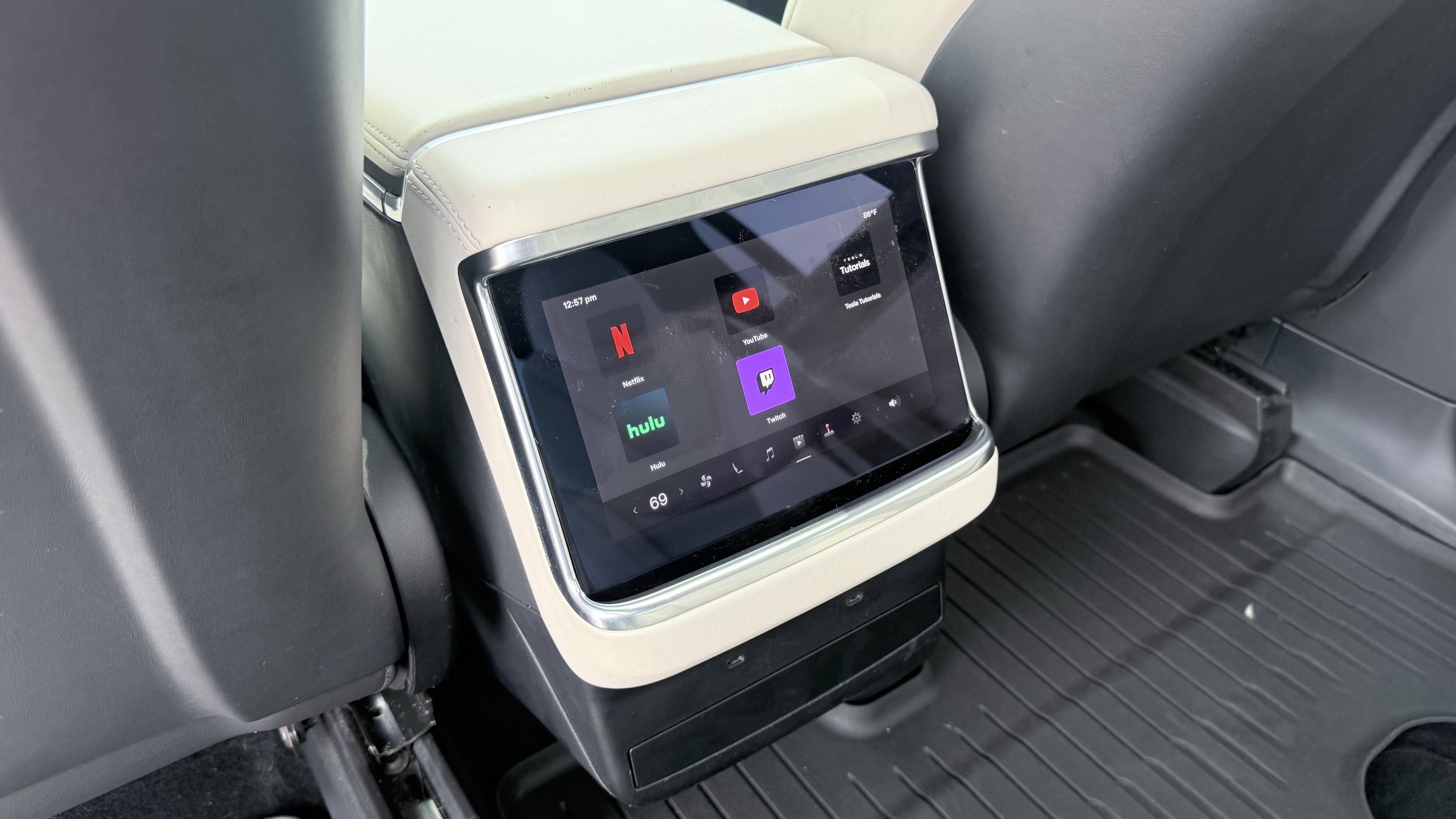 Used 2022 Tesla Model X Plaid AWD/4WD image 66