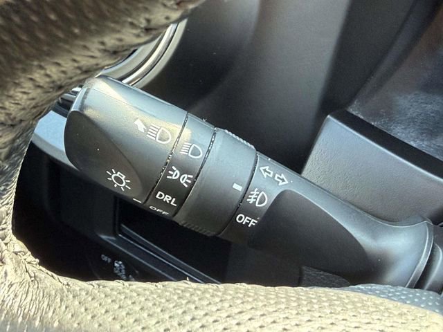 Used 2019 Toyota Tacoma TRD Off-Road image 21