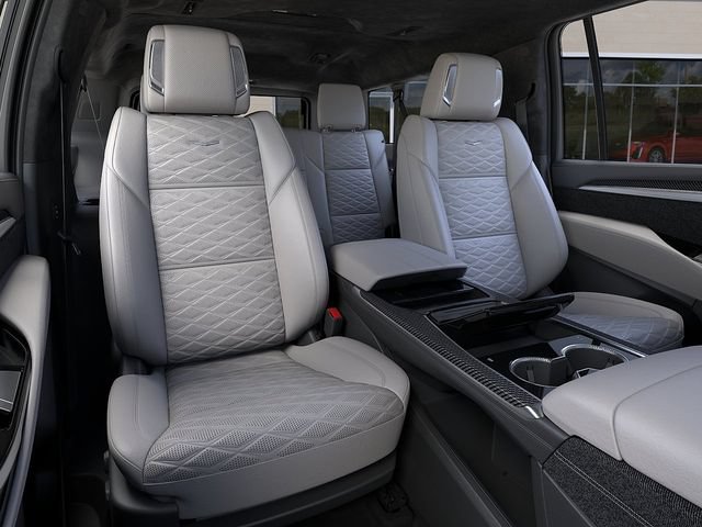 New 2026 Cadillac Escalade ESV V AWD/4WD image 17