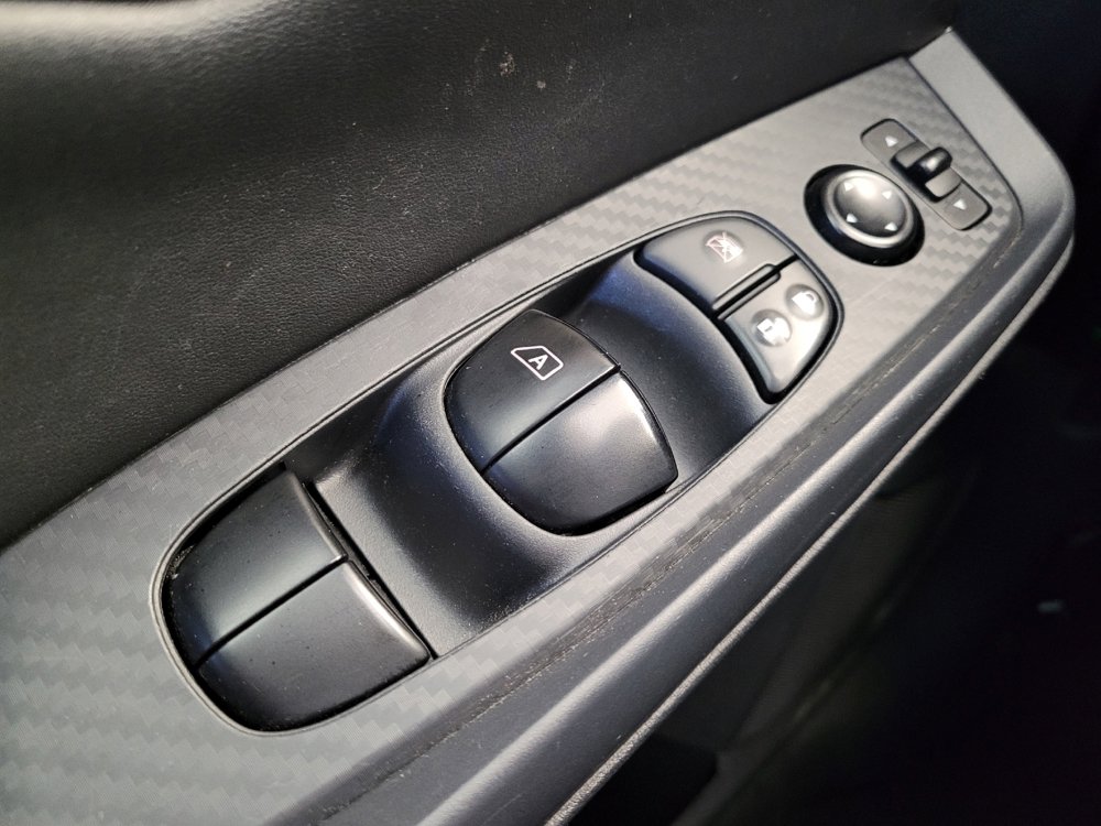 Used 2024 Nissan Sentra S FWD image 27