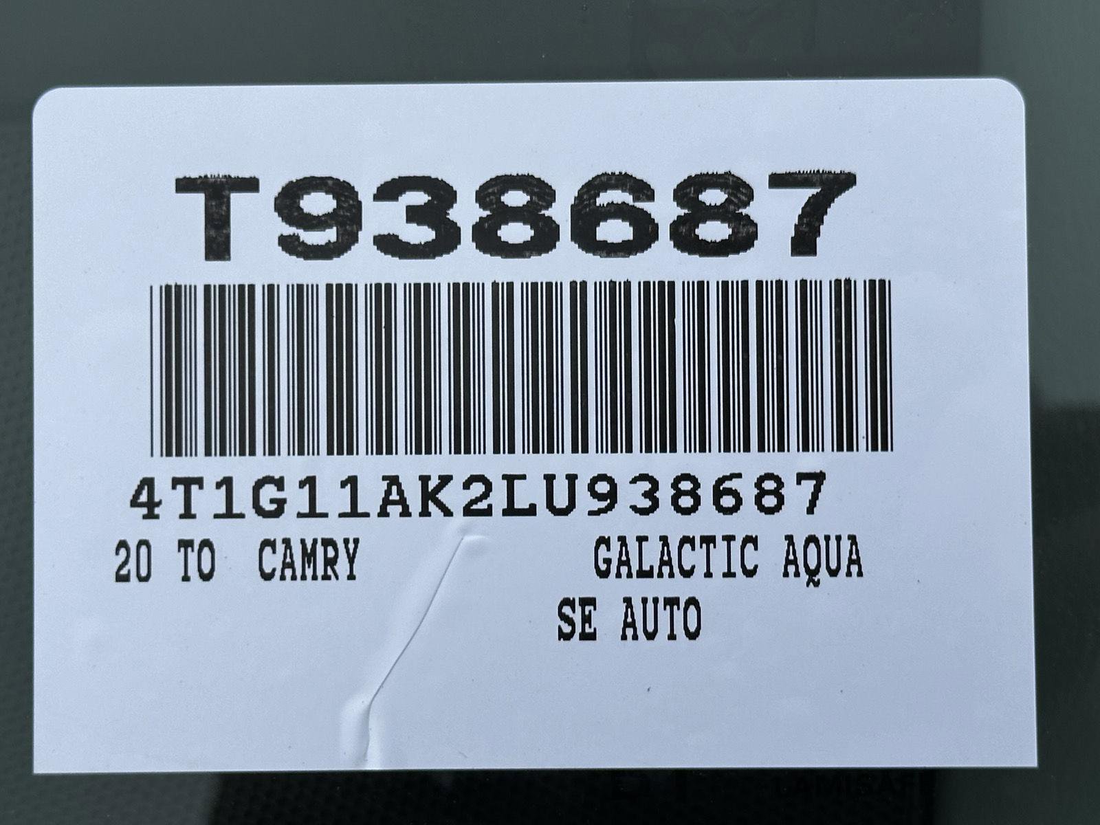 Certified 2020 Toyota Camry SE image 15