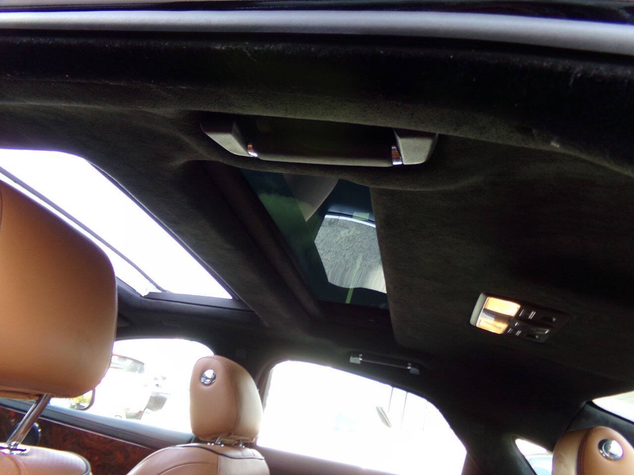 Used 2013 Jaguar XJ AWD image 24