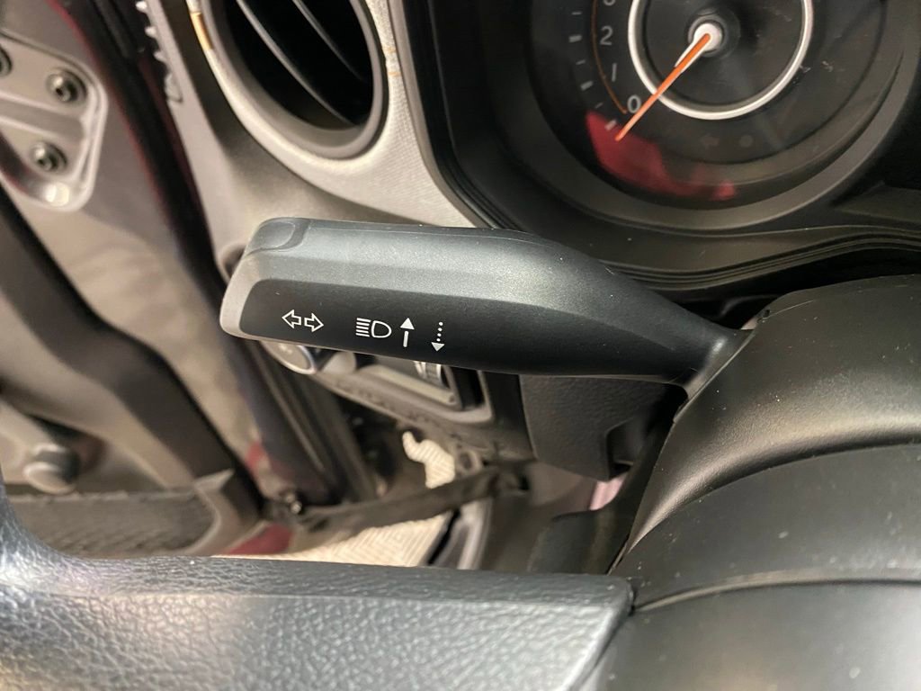 Used 2024 Jeep Wrangler Sport image 28