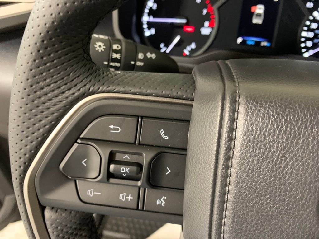 New 2025 Toyota Tundra SR5 w/ TRD Off-Road Premium Package AWD/4WD image 32