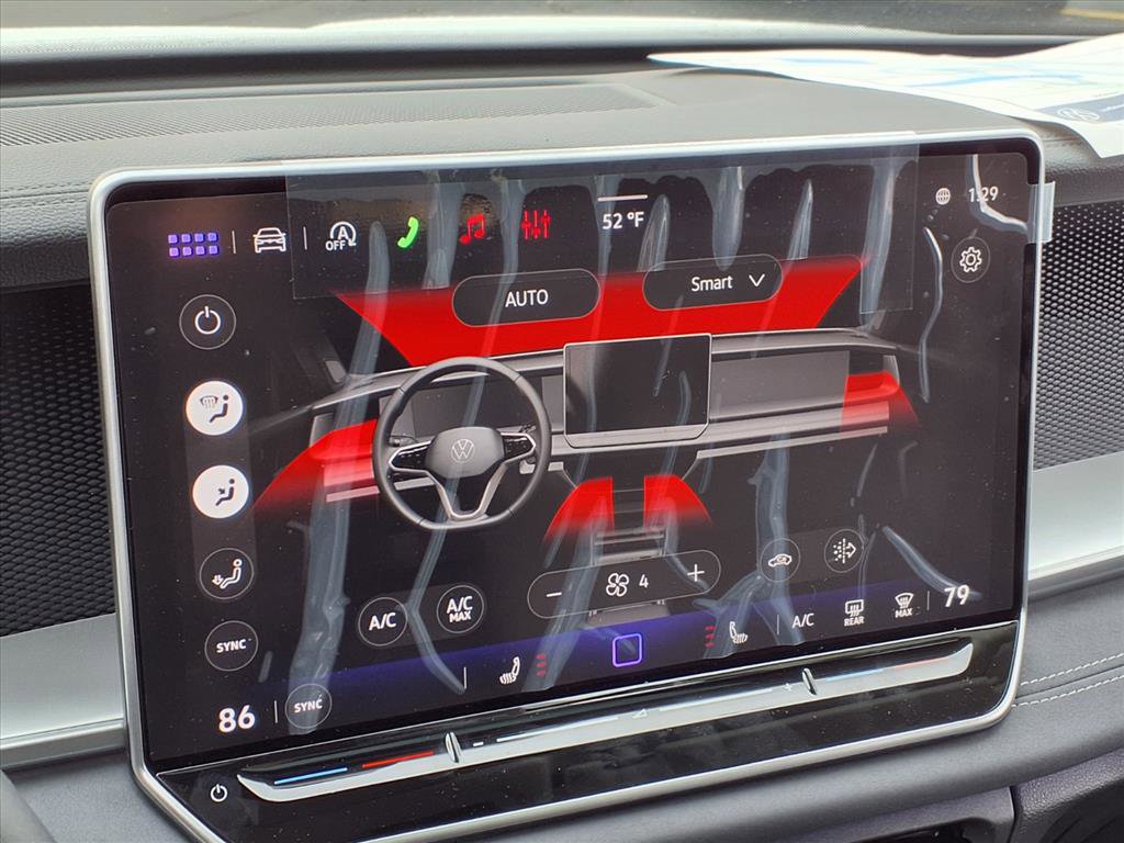 New 2026 Volkswagen Tiguan SE image 17