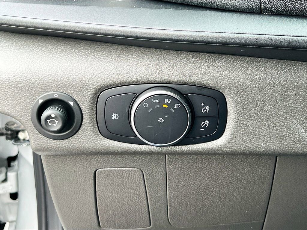 New 2026 Ford Transit 350 XLT image 17