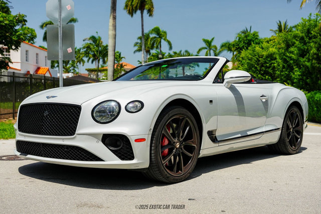 Used 2020 Bentley Continental GT V8 First Edition image 14