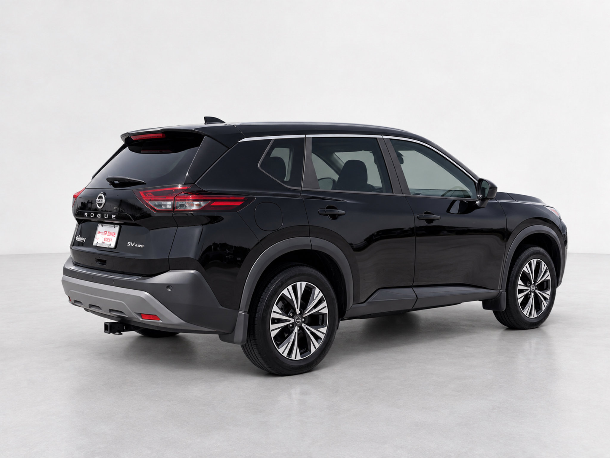 Used 2023 Nissan Rogue SV AWD/4WD image 4