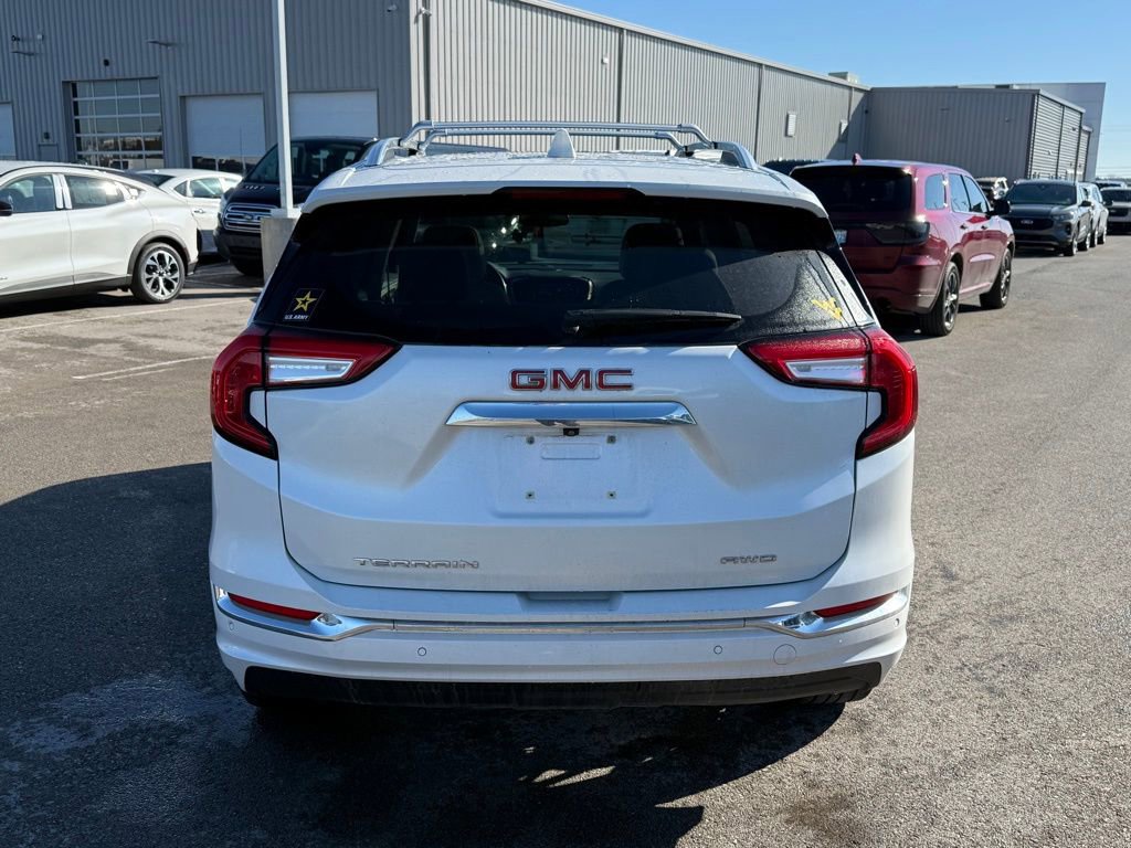 Used 2022 GMC Terrain Denali w/ Denali Premium Package image 20