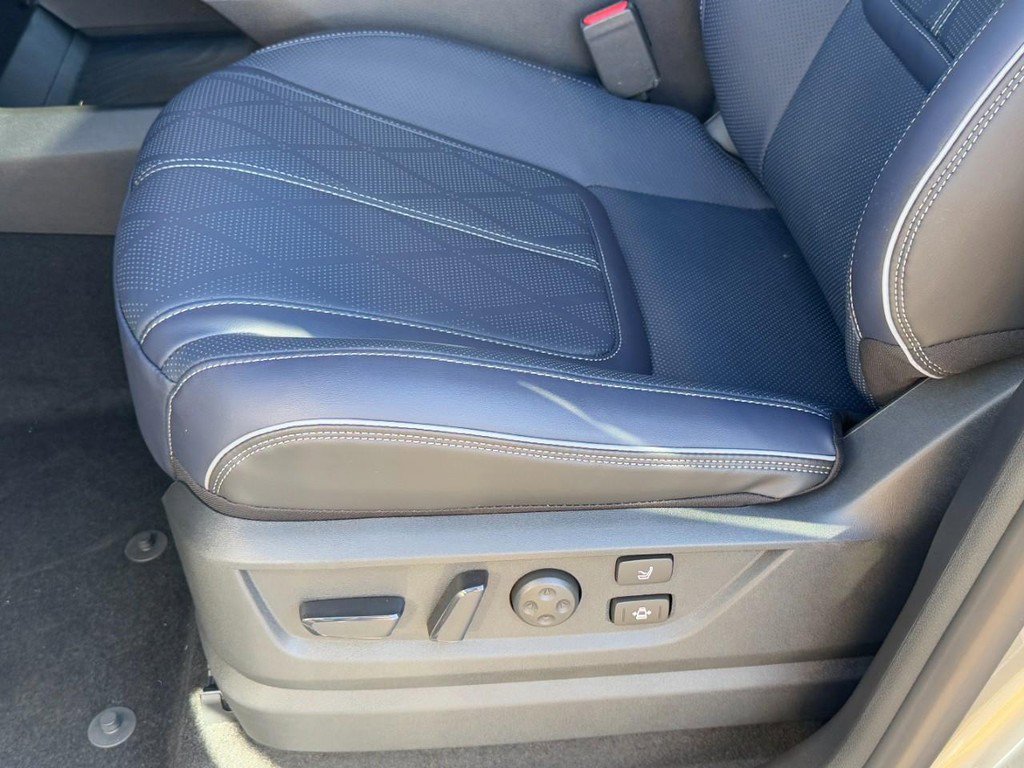 New 2026 INFINITI QX80 4WD w/ Sport Exterior Package image 18