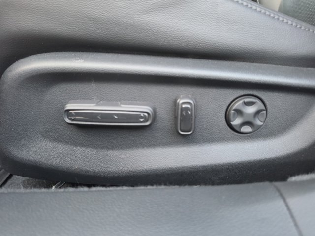 Used 2022 Honda Accord Touring image 16