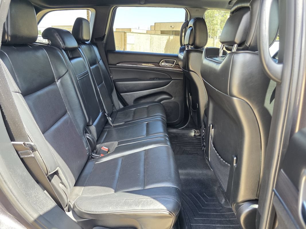 Used 2018 Jeep Grand Cherokee Overland AWD/4WD image 21