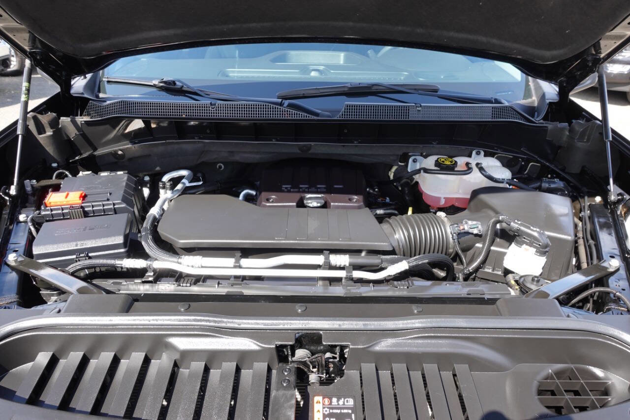 Used 2023 Chevrolet Silverado 1500 Custom w/ LPO, Dark Essentials Package image 57