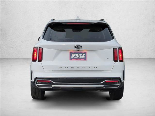Used 2021 Kia Sorento S w/ Panoramic Sunroof Package FWD image 7